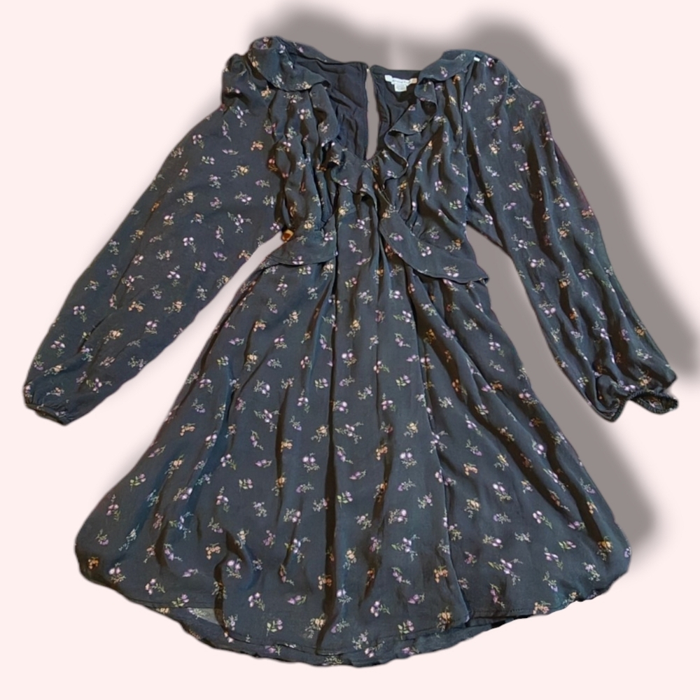 American Eagle Floral Gray Dress with Ruffle Details Size XL